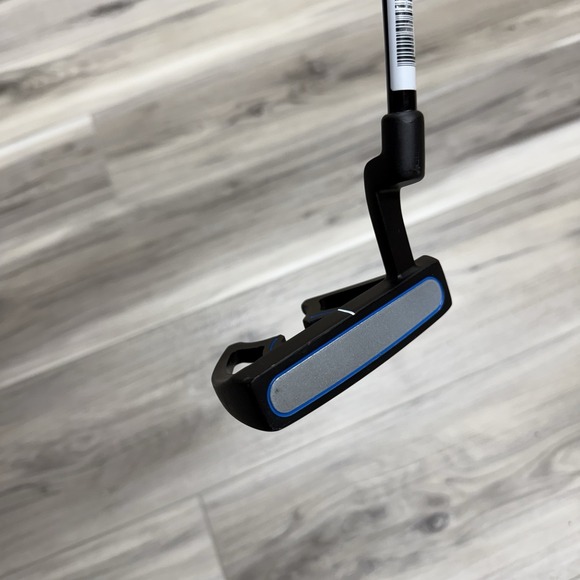 Wilson Ultra Jr. Youth Putter 29" RH Golf Club - Picture 7 of 8